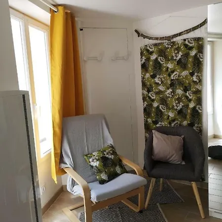Charming - Heart Of The / Downtown Fontainebleau